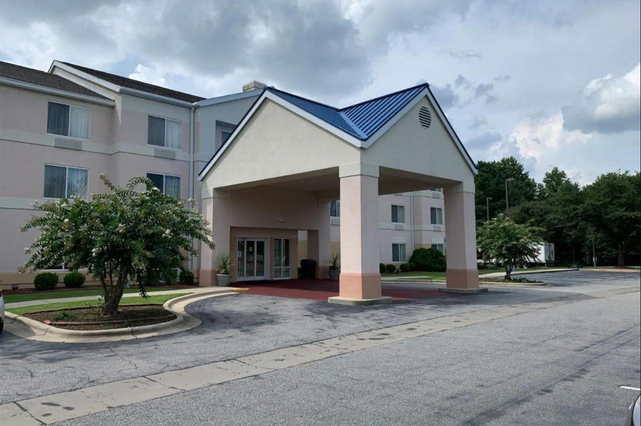Country Inn & Suites By Radisson, Fayetteville I-95, Nc Luaran gambar